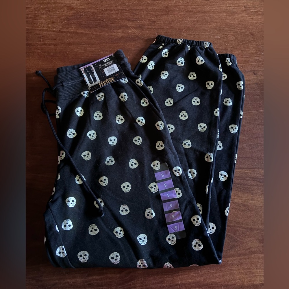 Skull Print Black Jogger Pants